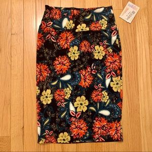 Lularoe XS Cassie skirt NWT
